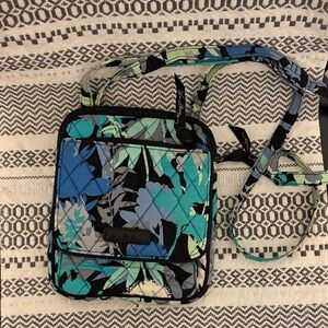 Vera Bradley Blue Teal Floral Quilted Crossbody Messenger